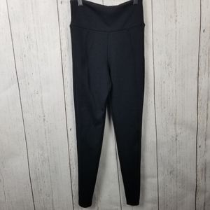 Assets by spanx black leggings small